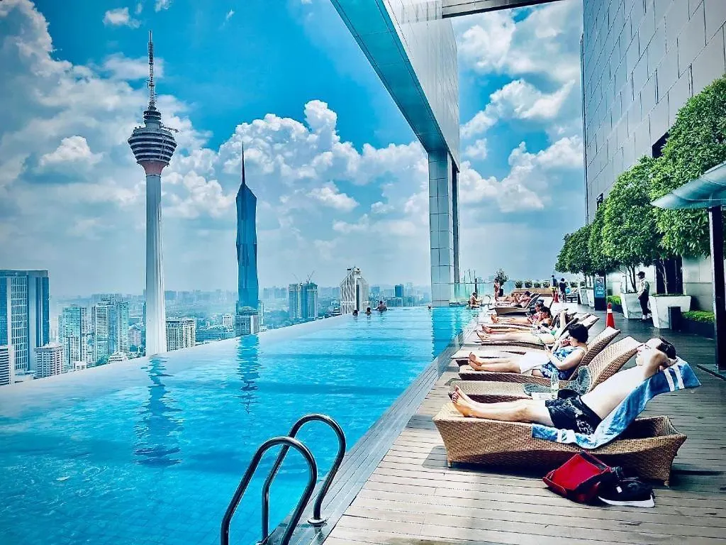 Επικοινωνία με το The Platinum Infinity Pool With City View